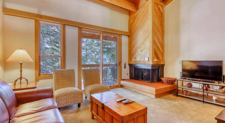House with 2 rooms for 4 persons in Truckee, CA