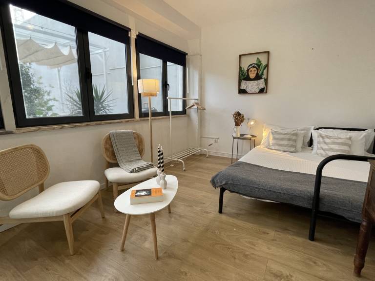 Apartment with terrace — photo 3