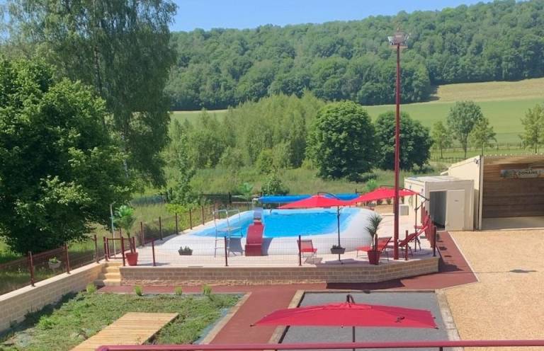 Pleasant gite with patio, yard & BBQ | Pets allowed in Verdun