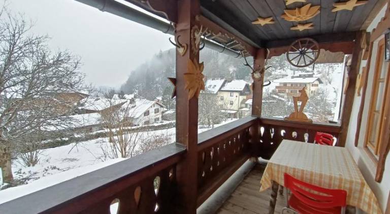 Rental apartment with grill & terrace — photo 4