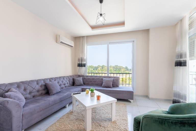Rental apartment with yard in Mersin