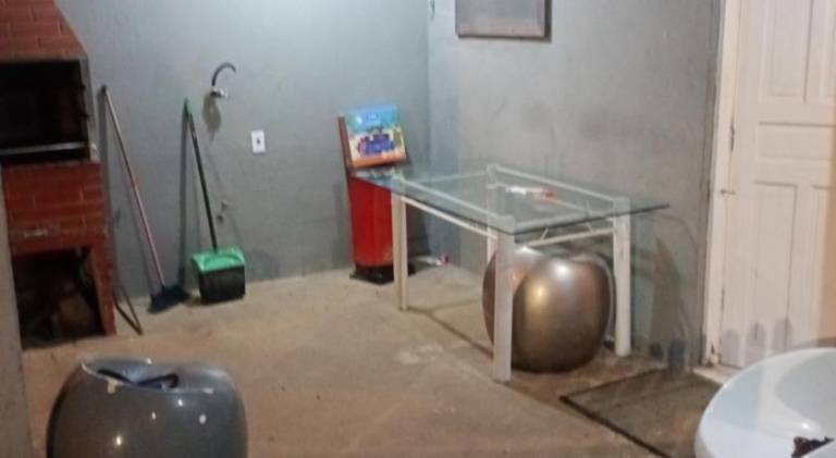 Vacation home with pool — photo 5