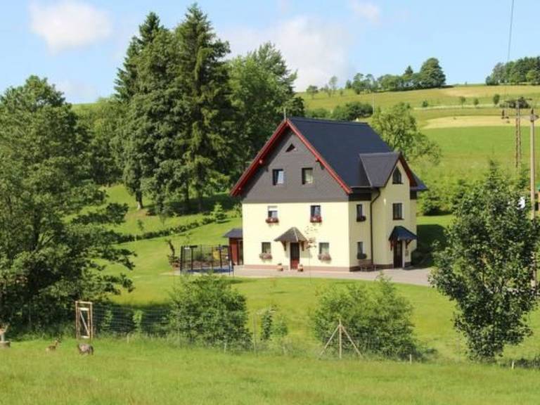 Holiday apartment with barbeque, garden & pool | Nature view — photo 3