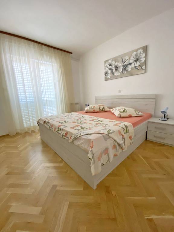 Children-friendly wonderful apartment with grill, terrace & garden | Dogs allowed — photo 5