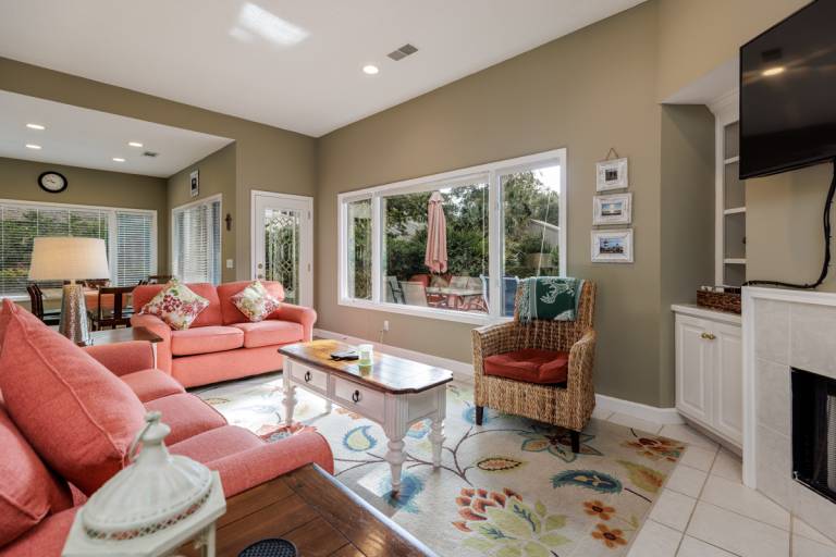 5 Cannon Row: Pet Friendly, close to the beach. Free Bikes, Beach Chairs — photo 4