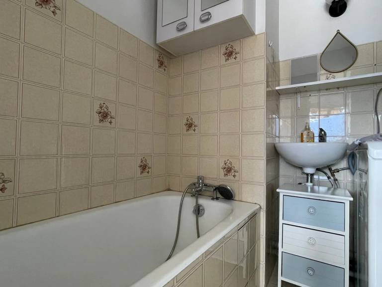 Appartement Brison-Saint-Innocent