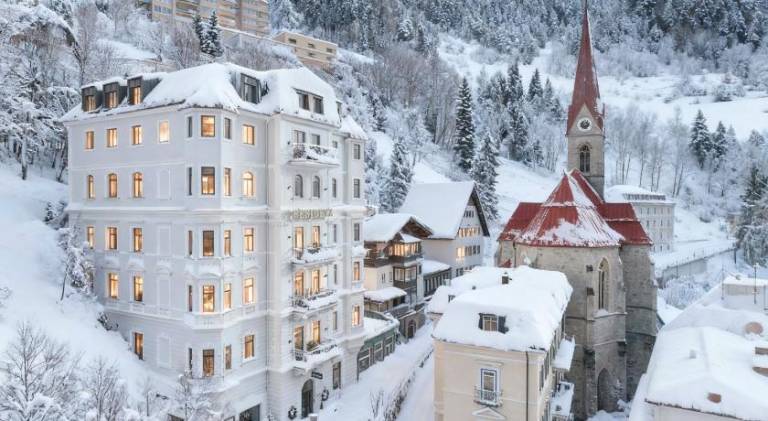 Serviced apartment with terrace in Bad Gastein