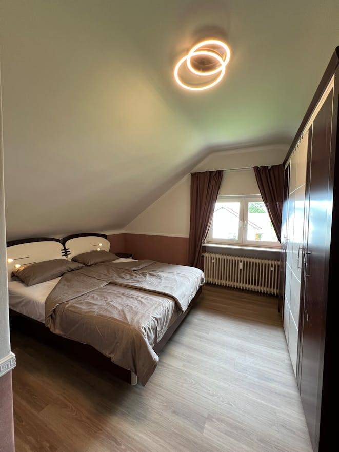 65 M² Ferienwohnung ∙ 1 Schlafzimmer ∙ 4 Gäste - Mühlheim am Main