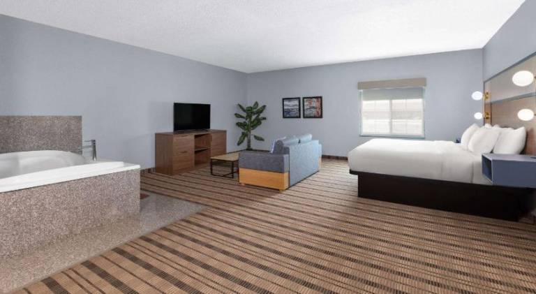 AmericInn by Wyndham Grinnell — photo 2