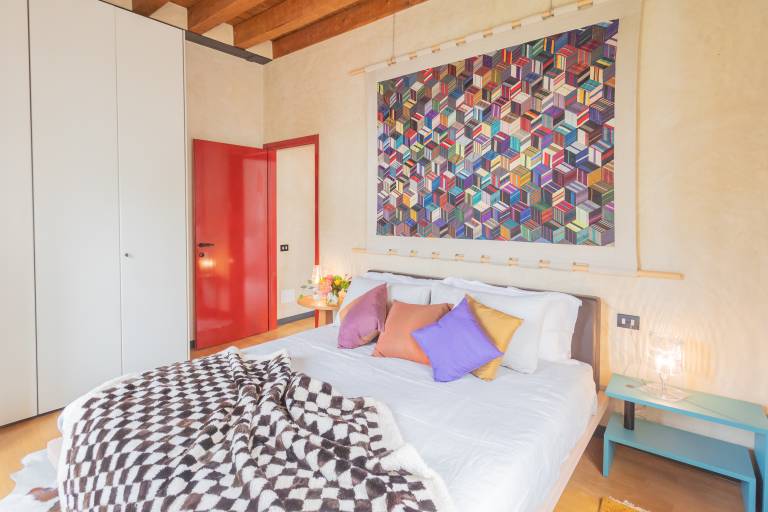 Family-friendly holiday apartment | Next to Como Cathedral | City view | Pets are welcome — photo 2