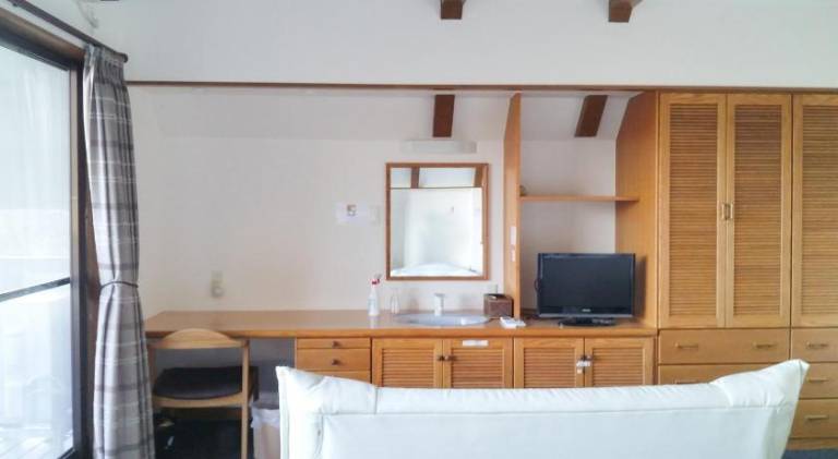 Charming vacation home | Good for workation | Pets allowed — photo 2