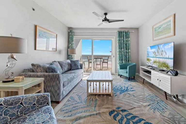 Condo with heated pool, barbeque & sauna | Beach view in Gulf Shores, AL