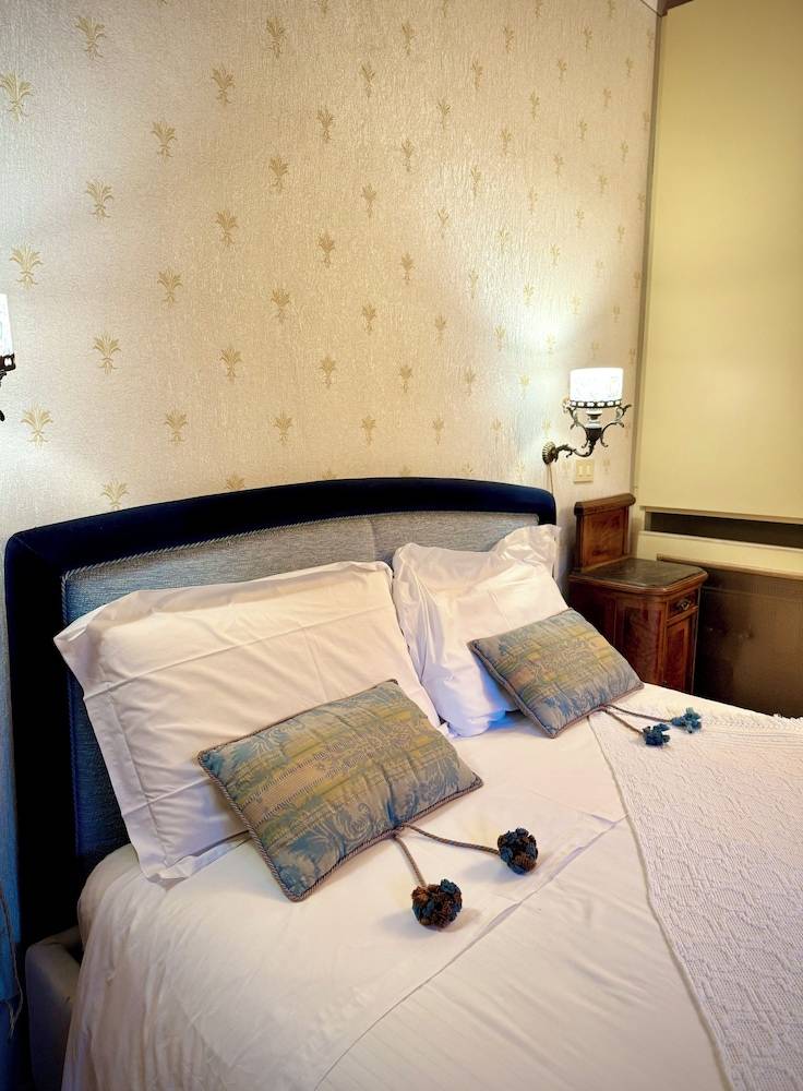 Pension  Lucca