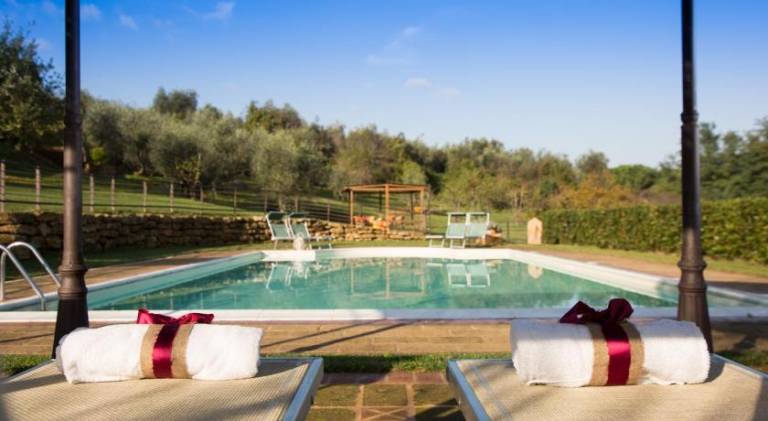 Pleasant house with patio, garden & pool | Pet-friendly — photo 2