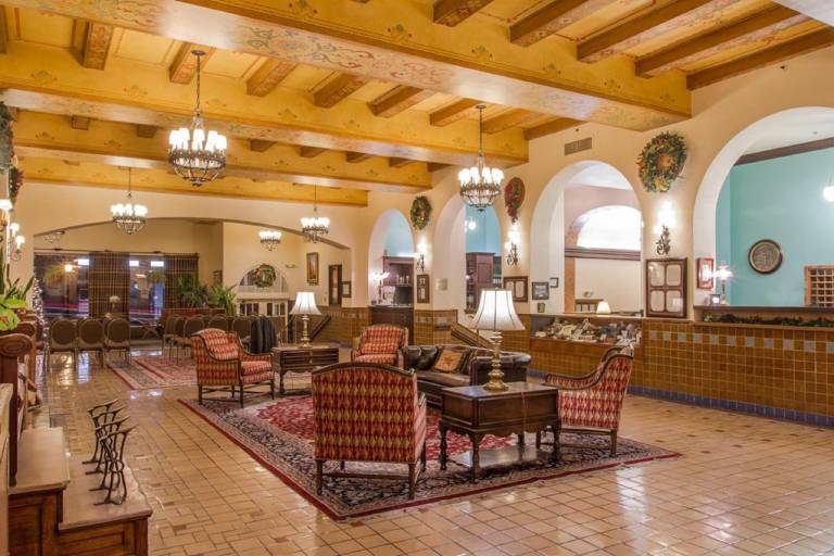 Hassayampa Inn — photo 2