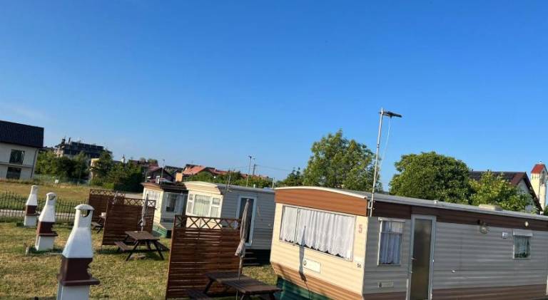 Lodge with barbeque, patio & yard in Wladyslawowo