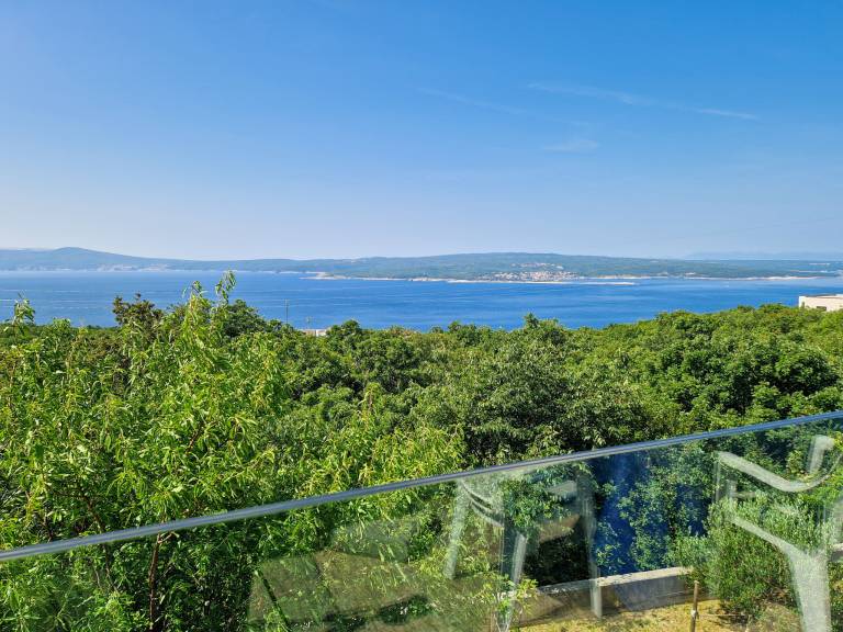 Holiday apartment with yard & terrace | Sea view — photo 3