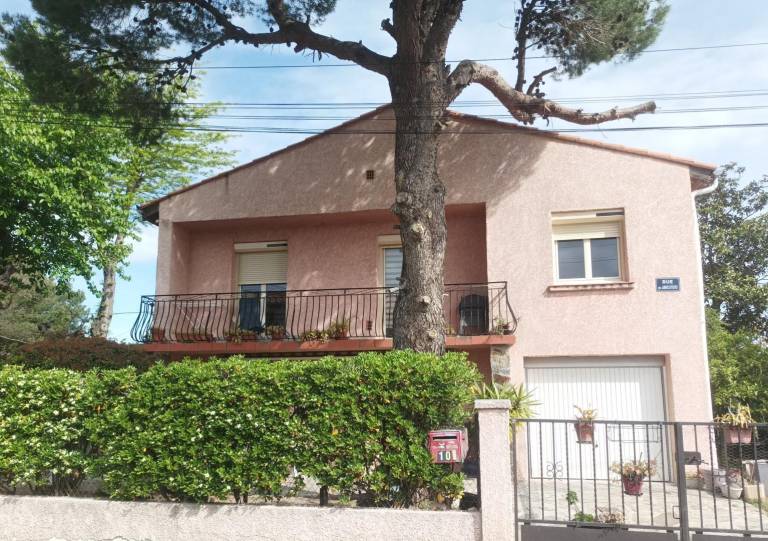 Gîte  Villelongue-Dels-Monts