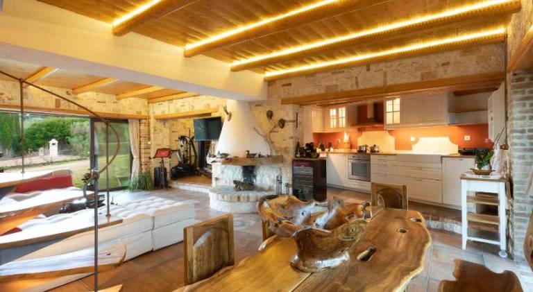 Villa with BBQ, sauna & private pool | Dogs allowed — photo 2