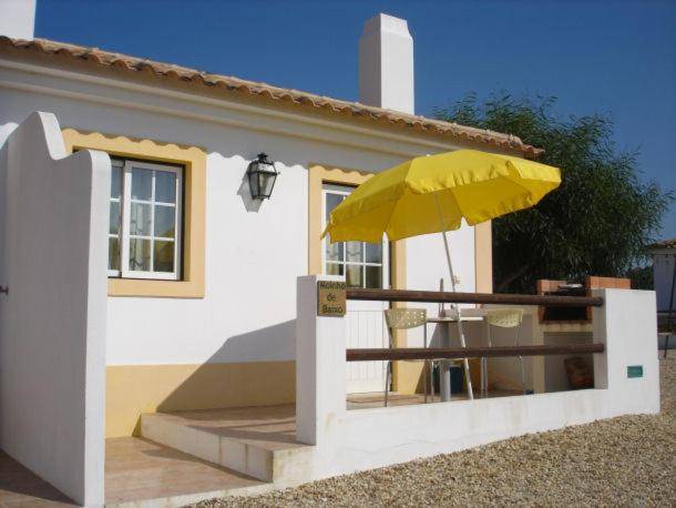 Pleasant chalet with pool, BBQ & terrace | Pet-friendly — photo 2