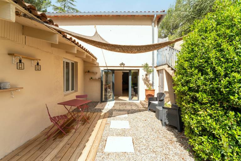 Cottage with Pool at the Foot of the Vineyards in the Luberon – Maison Marvic Laurier T2 — photo 3