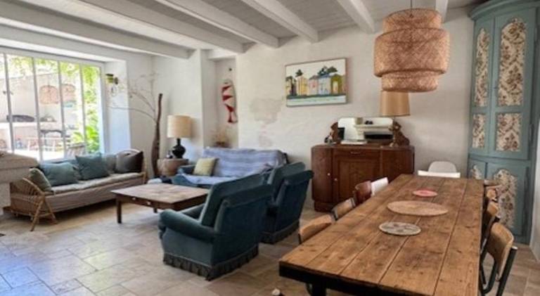 House | Beach nearby | Pet-friendly — photo 2