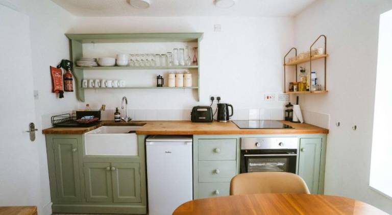 Breathtaking High Street Townhouse With Stunning Sea Views at 'The Old Fishermans Townhouse' — photo 4