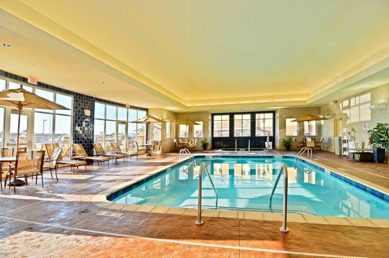 Holiday Inn Express Hotel And Suites Williston By IHG — photo 3