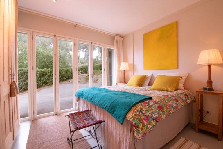 Holiday apartment with patio & barbeque — photo 3