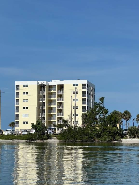 Condo Punta Rassa