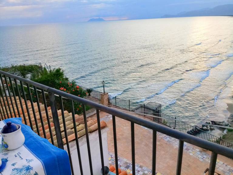 Holiday apartment with 2 rooms for 5 persons — photo 4