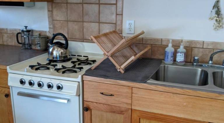 Apartment with patio & barbeque — photo 4