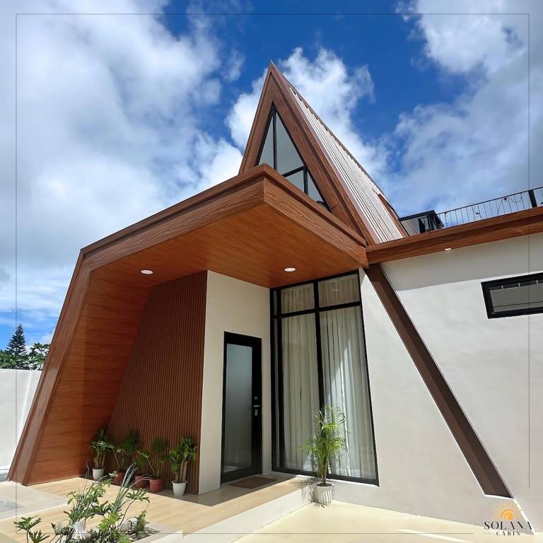 Vacation home with barbeque & pool | Pet-friendly — photo 5