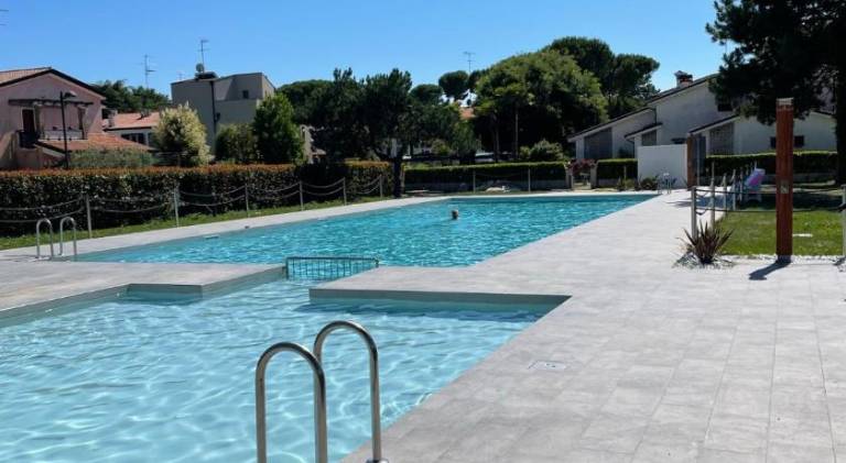 Nice holiday apartment with terrace, BBQ & yard | Close to the beach | Pets are welcome — photo 3