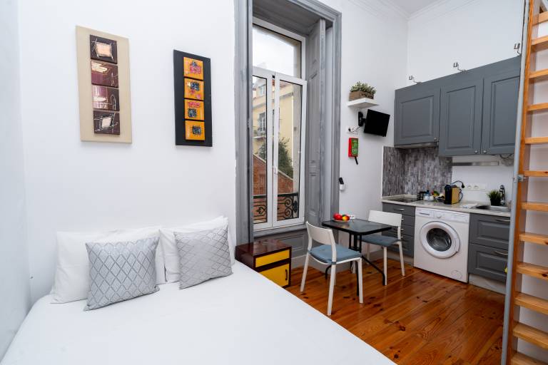 Rental apartment | Close to São Jorge Castle | City view in Lisbon
