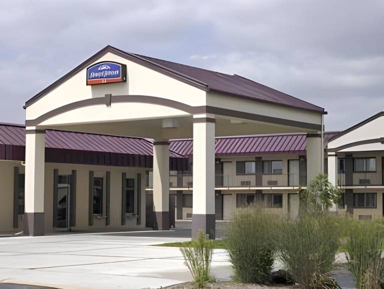 North Platte Inn and Suites in North Platte, NE