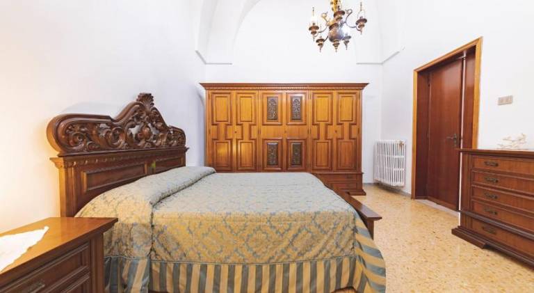 Rental apartment with 3 rooms for 10 persons — photo 2