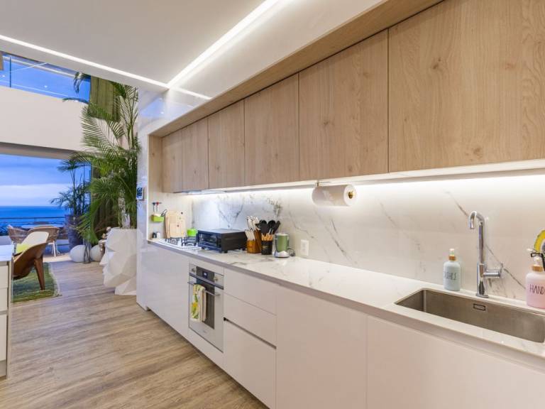 Fully equipped condo with terrace & pool | Good for workation | Pet-friendly — photo 2