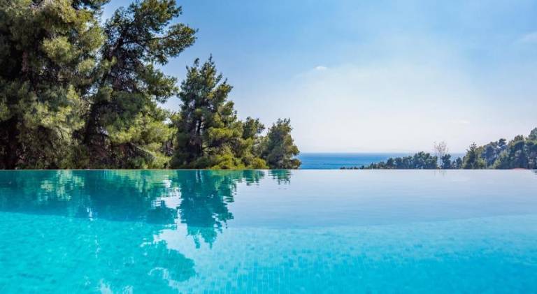 Nice villa with pool | Next to the beach | Pets are welcome — photo 3