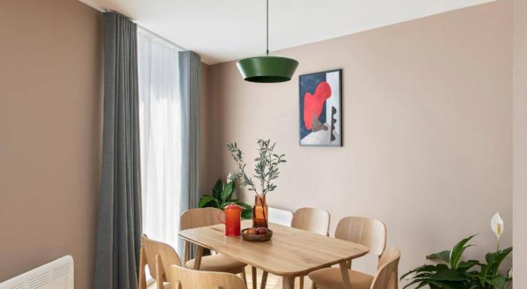 Serviced apartment with garden, patio & pool | Next to The Beatles Story — photo 3