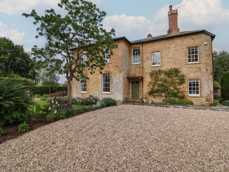 Cottage Crewkerne