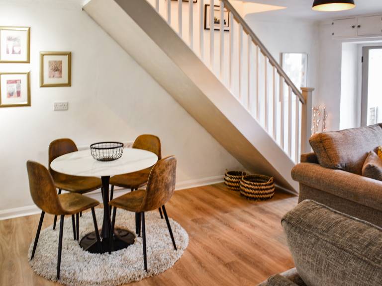 Children-friendly cottage with yard | Pets are welcome — photo 4