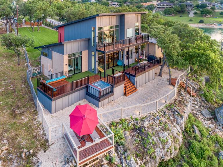 Happy Owl Lakehouse — photo 3