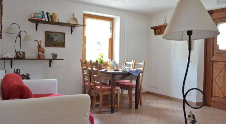 Rental apartment with 2 rooms for 3 persons — photo 2