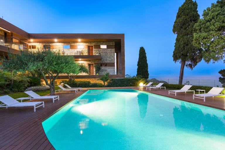 Apartment with pool, garden & terrace in Giardini Naxos