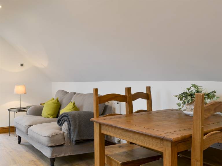 Child-friendly cottage with terrace & yard | Pets allowed — photo 5