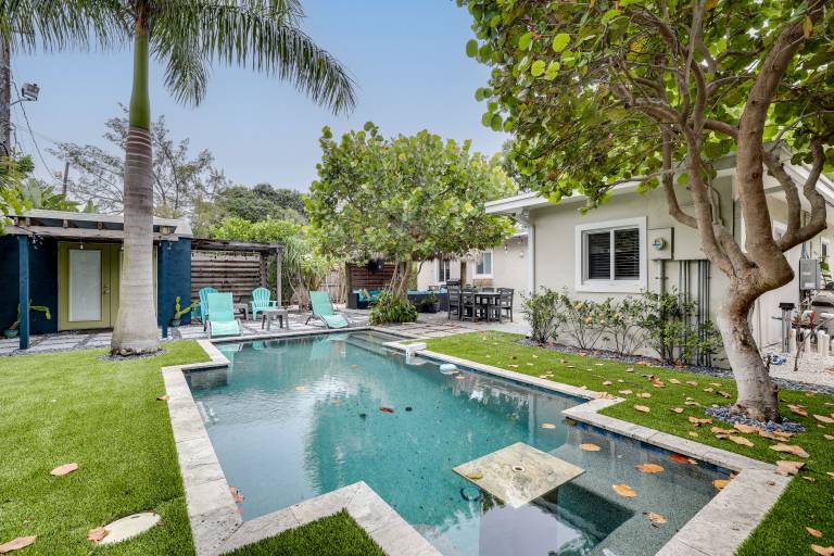House Pompano Beach