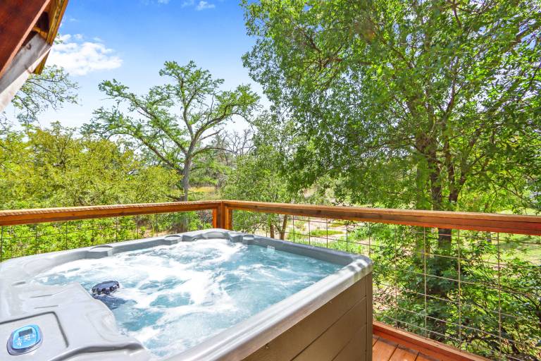 Happiness Ranch - Cypress Tree House — photo 2
