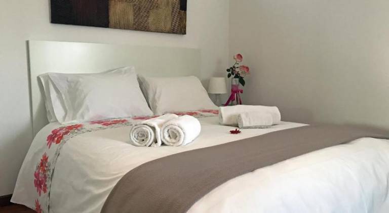 Rental apartment with terrace | Near São Bento Railway Station | Perfect for remote work | Pets are welcome in Porto