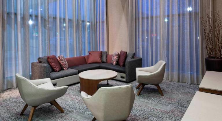 Courtyard by Marriott Omaha Downtown/Old Market Area — photo 3
